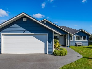 Property for sale 11 Mo Street