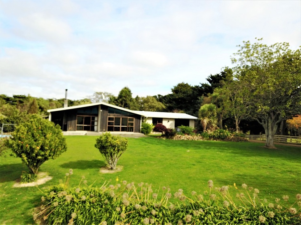 966-oporae--rd-dannevirke