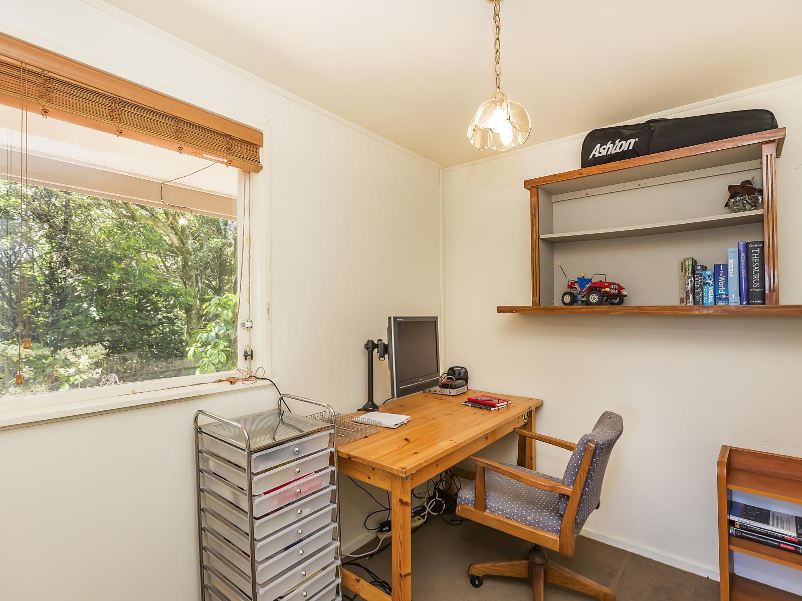 8 Shotter Street, Karori