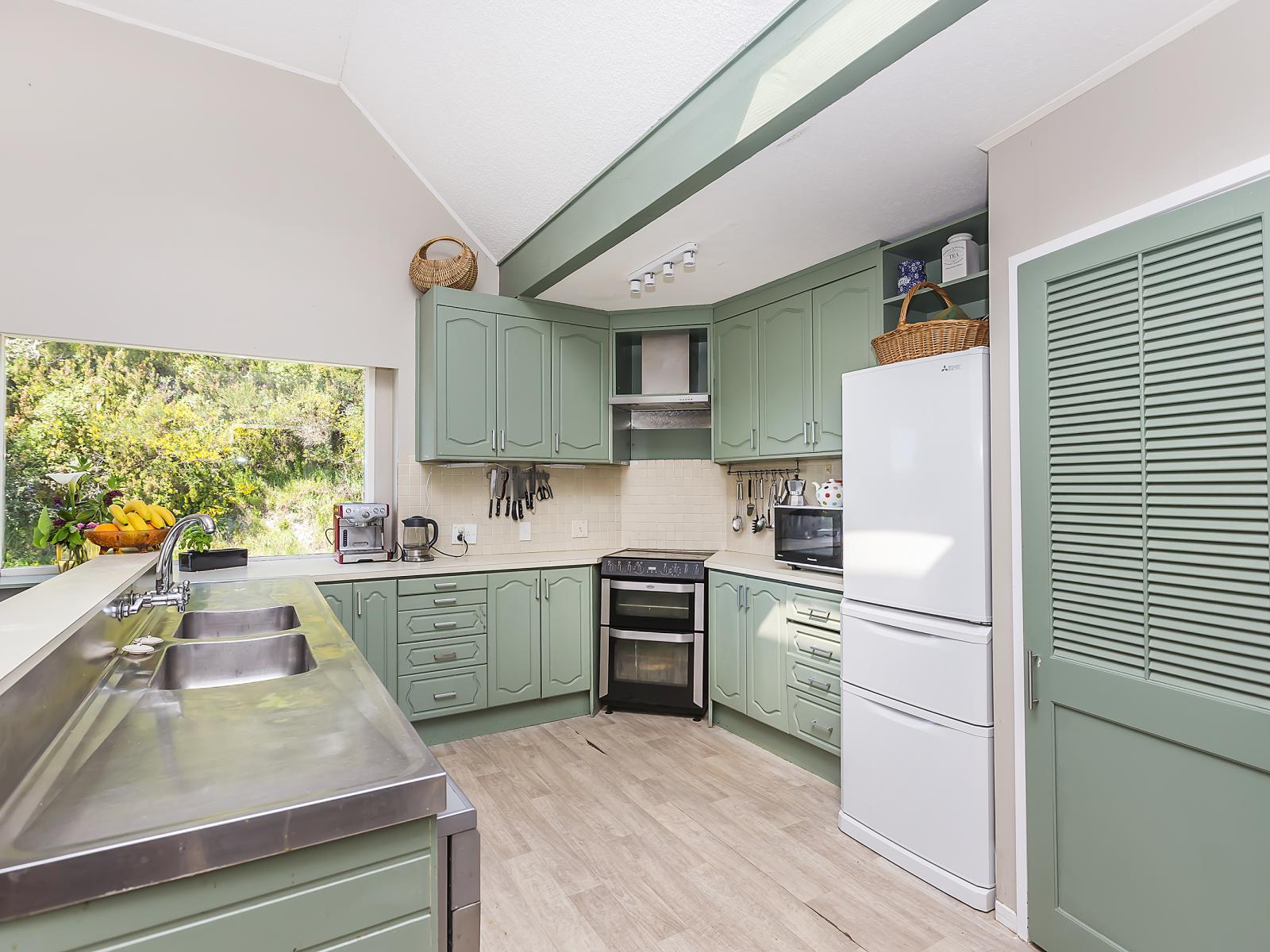 8 Shotter Street, Karori