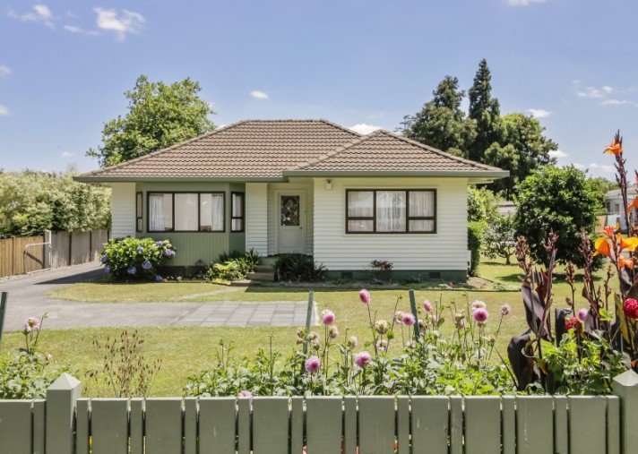 16 Willis Road, Papakura