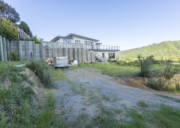 5 McCarthy Grove, Clouston Park