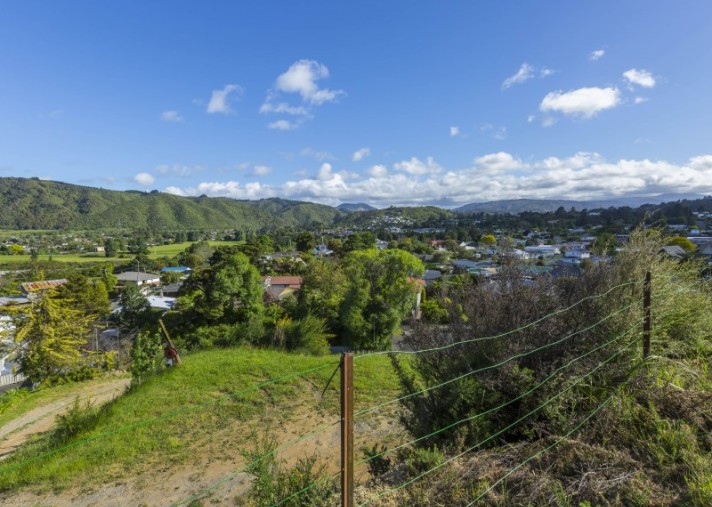 5 McCarthy Grove, Clouston Park
