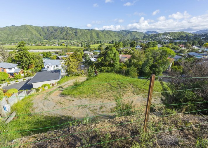 5 McCarthy Grove, Clouston Park