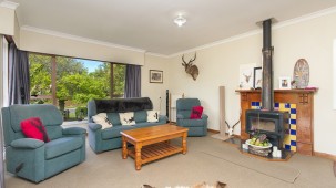 42 and 34 Cemetery Road, Pollok