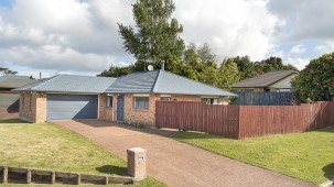 22 Sapling Drive, Pukekohe