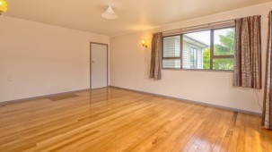 12 Fernaig Street, Papakura