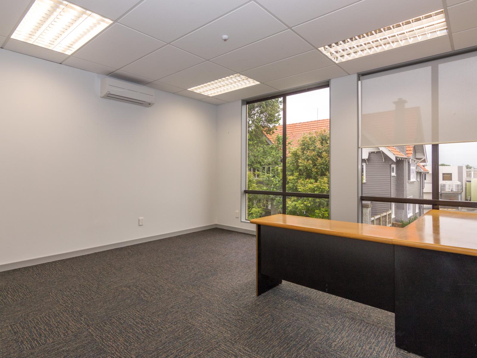 32 Amesbury Street, Central