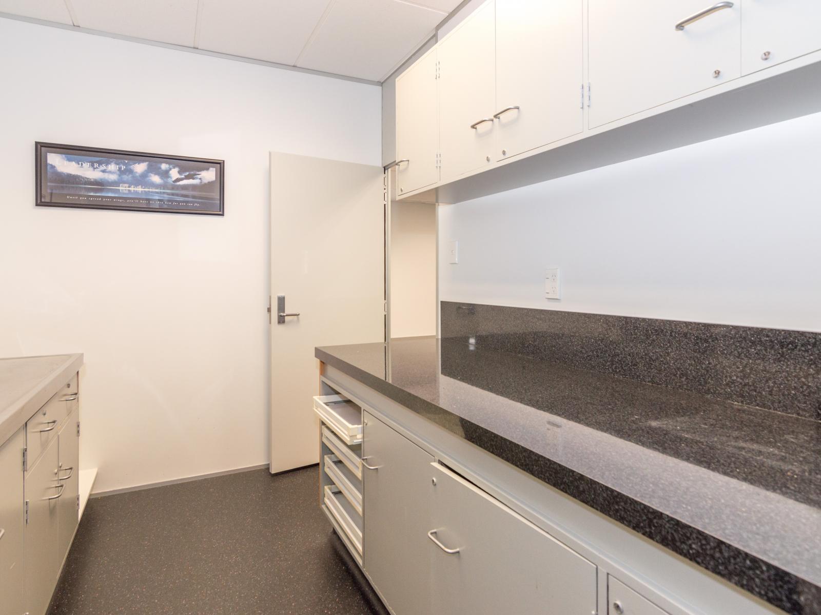 32 Amesbury Street, Central