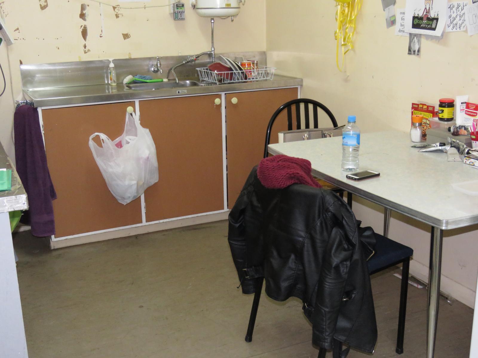 91-92 The Square, Central