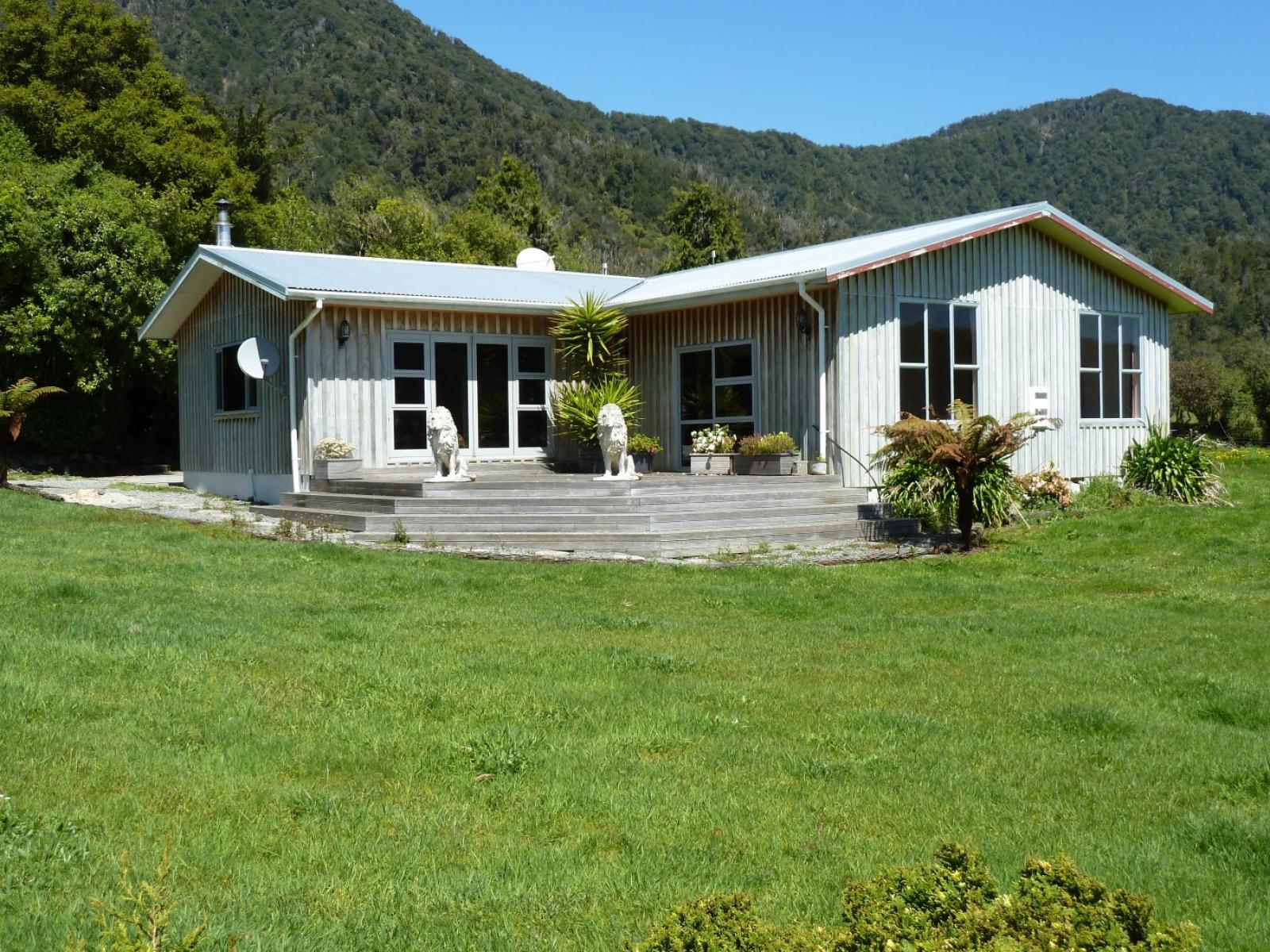 1638 Karamea Highway, Corbyvale,, Karamea
