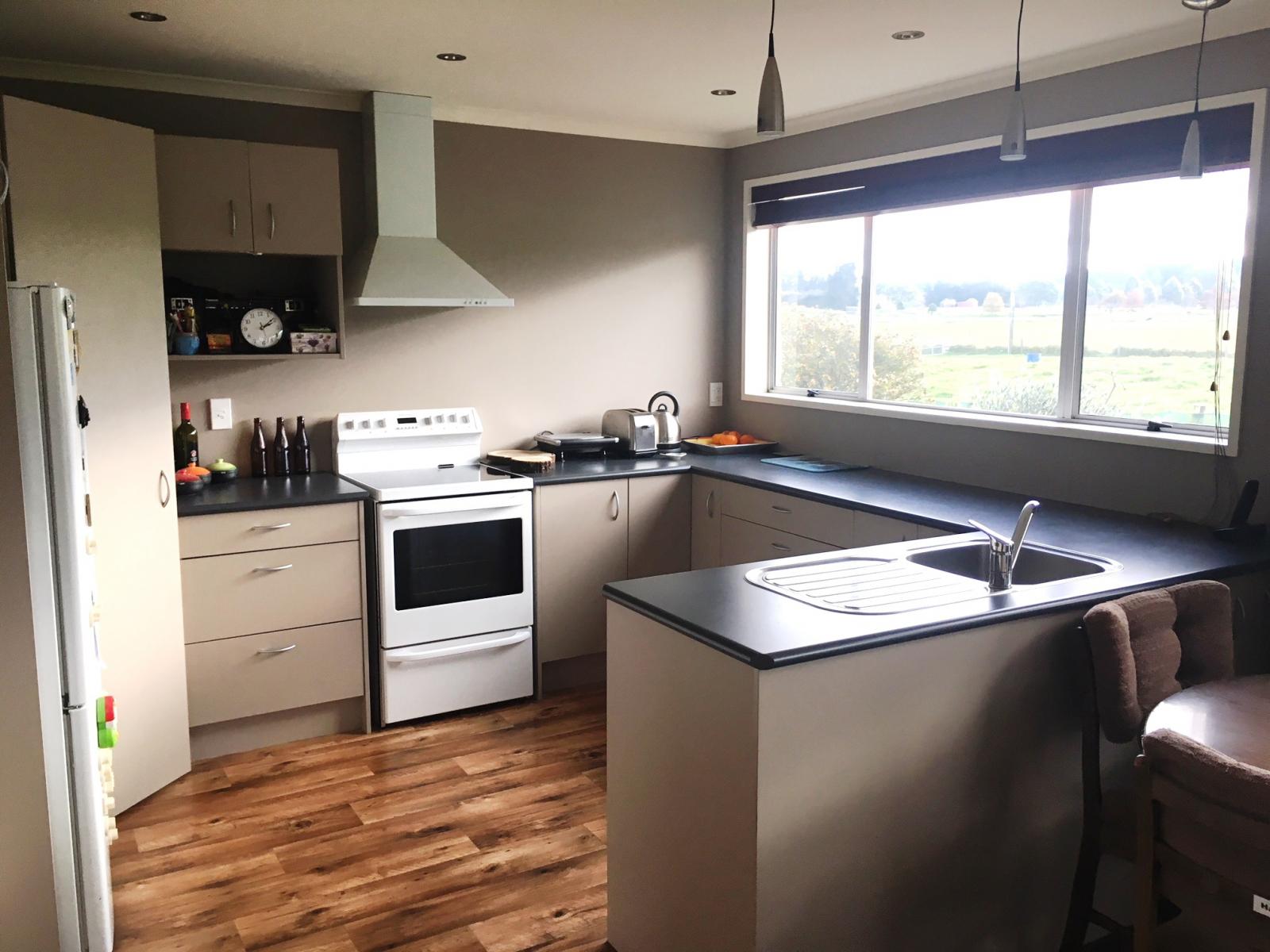 335 Rosewill Valley Road , Rosewill