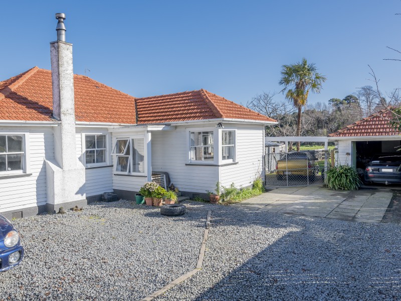 1048 State Highway 1, Manakau