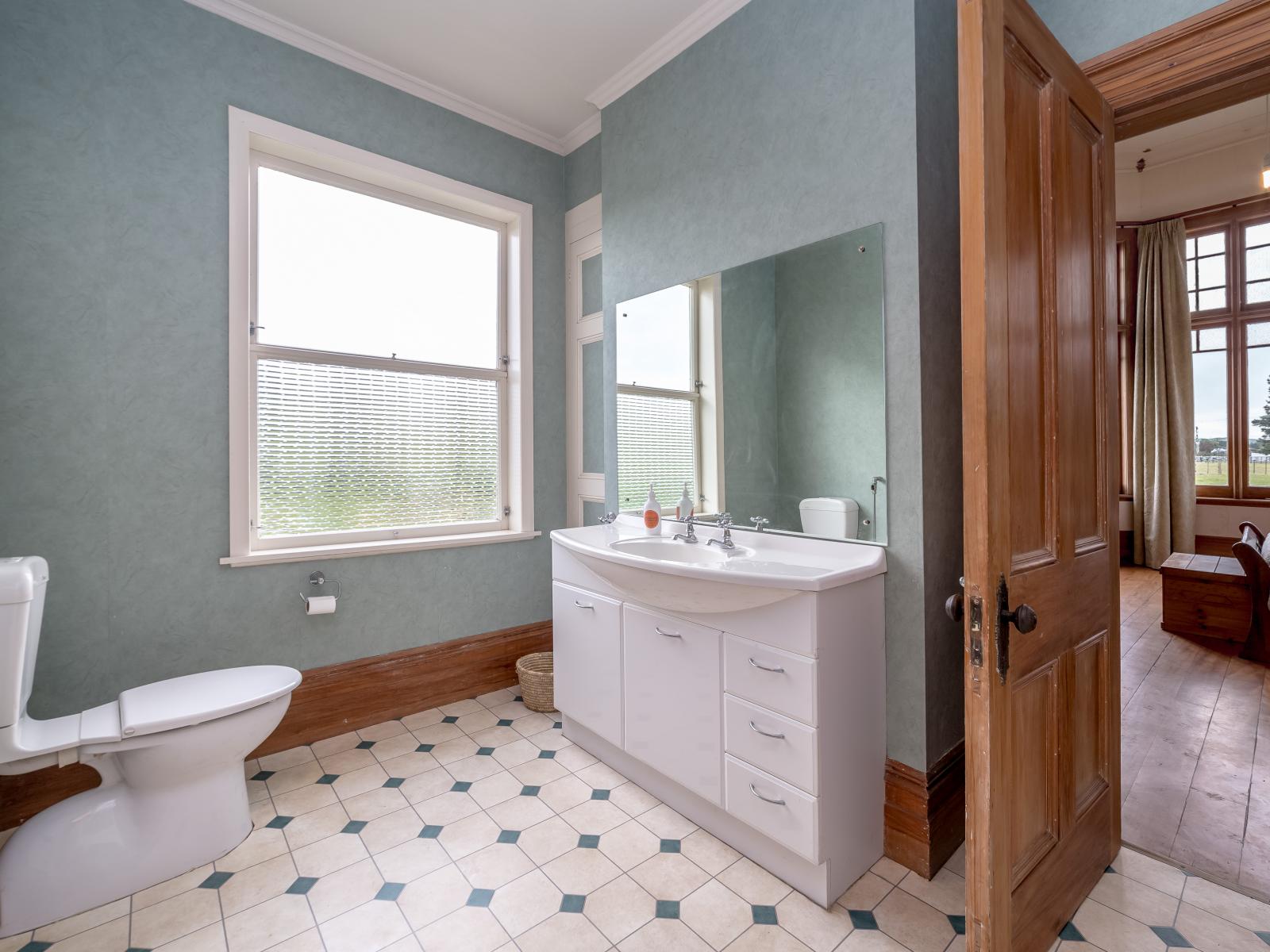 345 Norfolk Road, Carterton