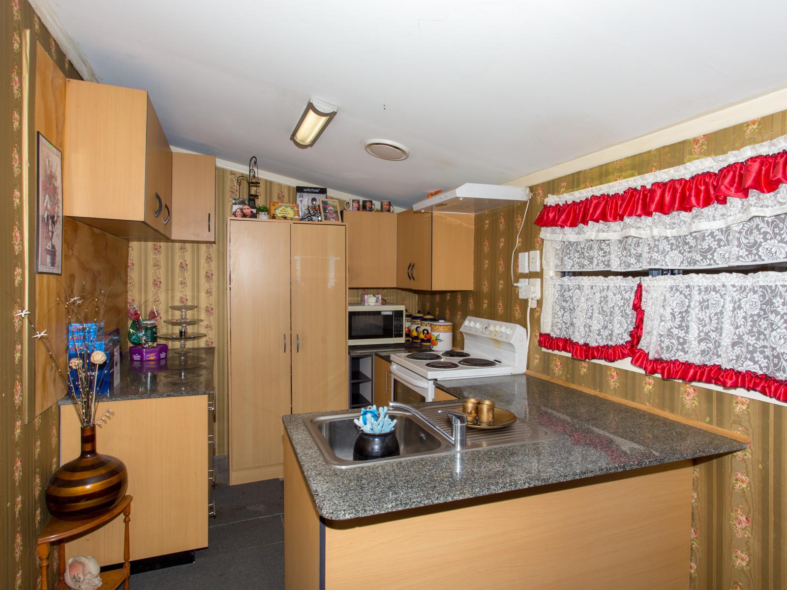 4 Broadhead Avenue, Tawhero