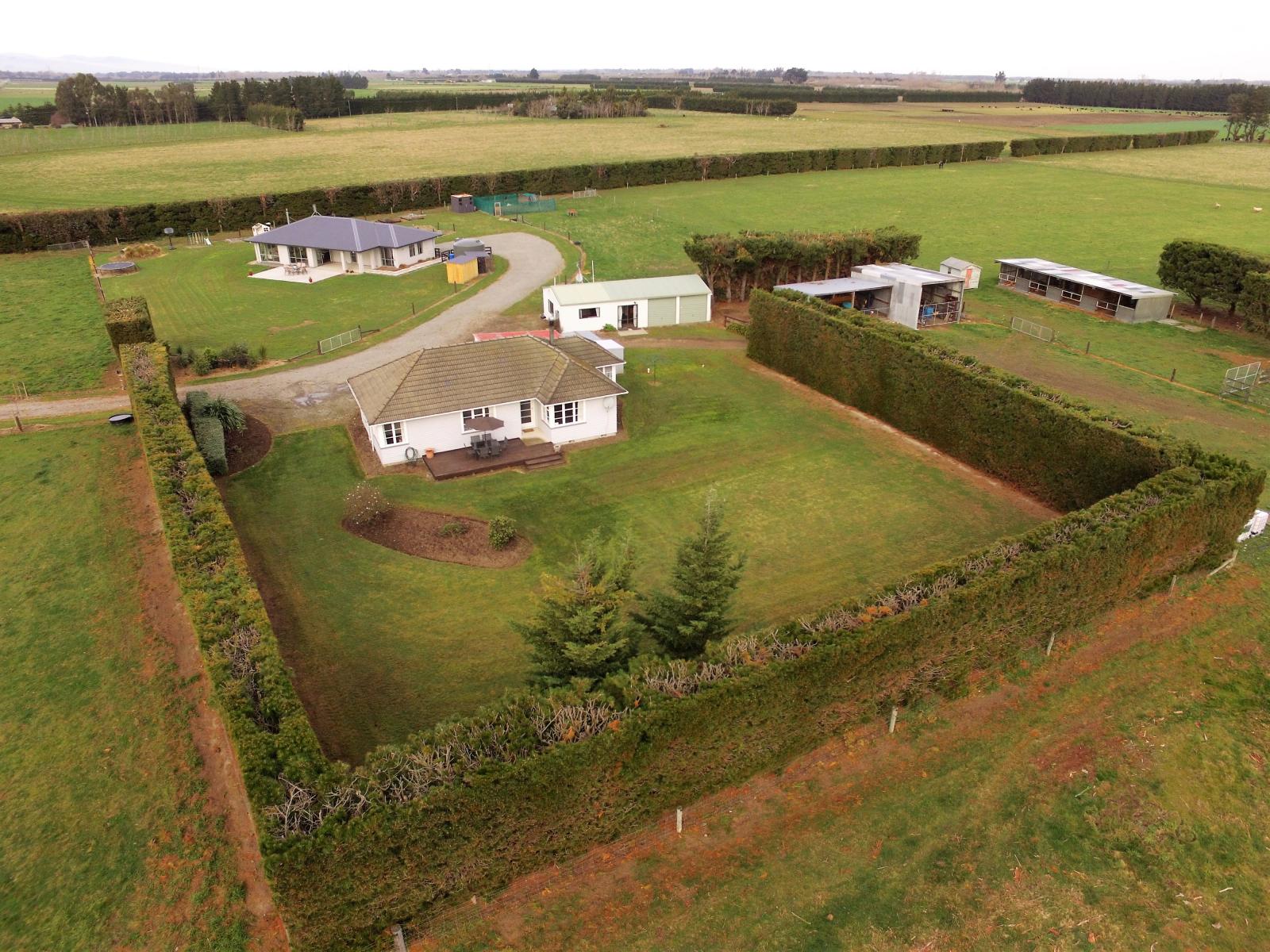 303 Norwood Road, Burnham