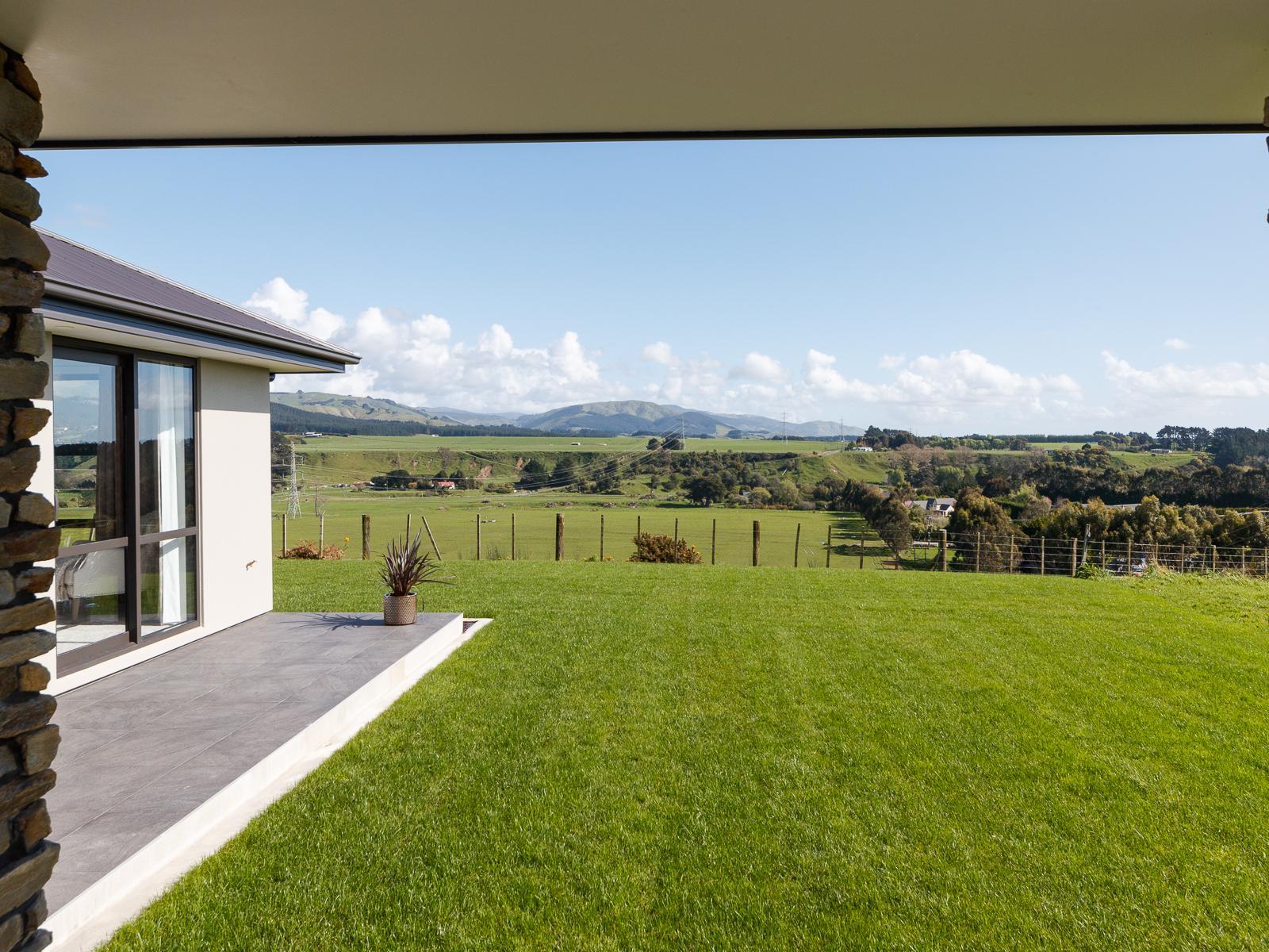 156 Pacific Drive, Fitzherbert