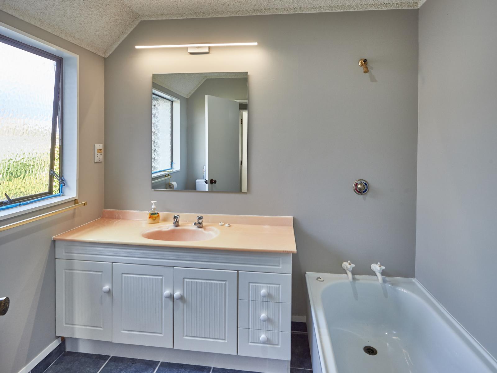 22 Truscott Grove, Awapuni