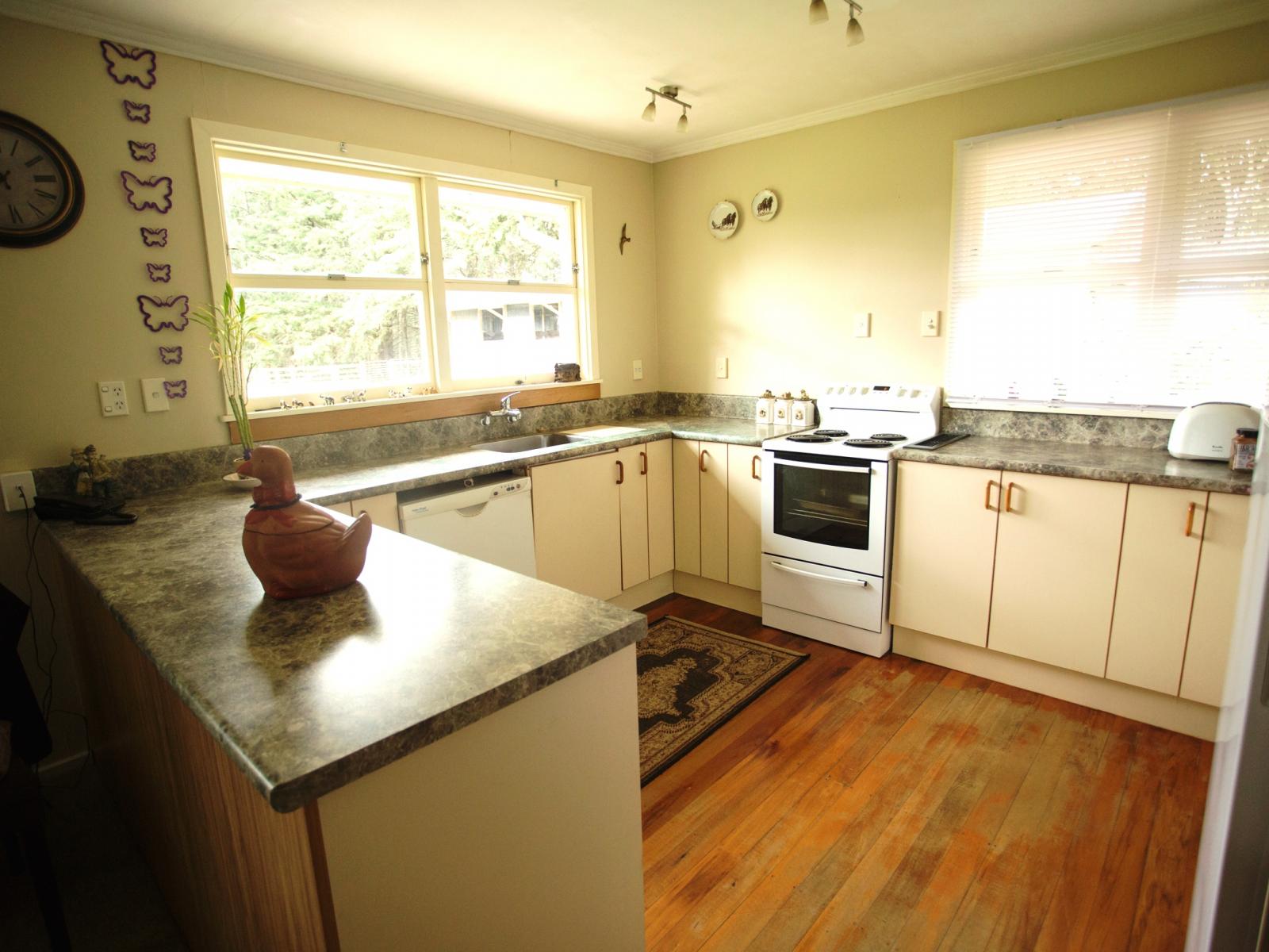 171 Monavale Road, Albury