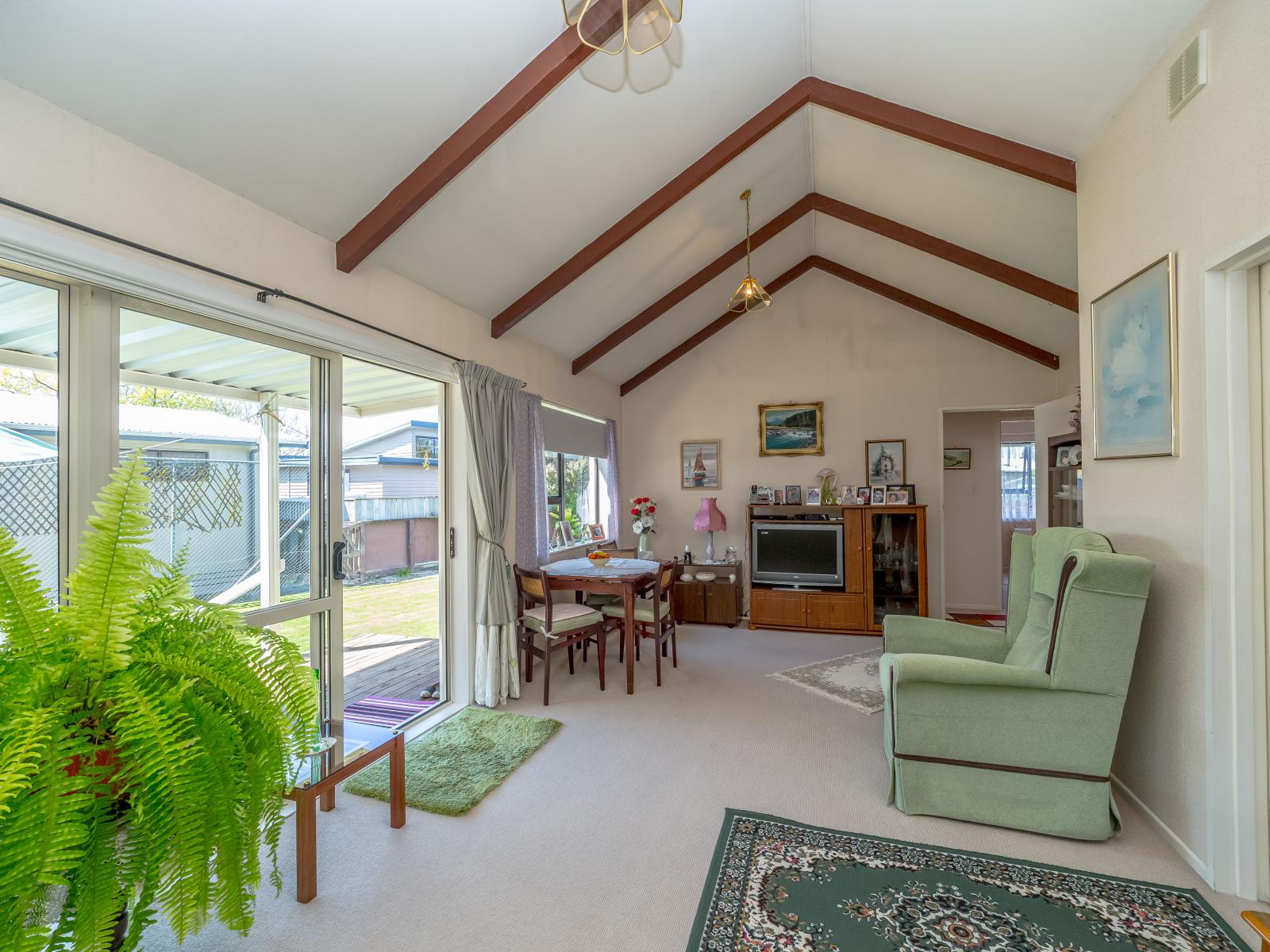 5D Millard Avenue, Masterton