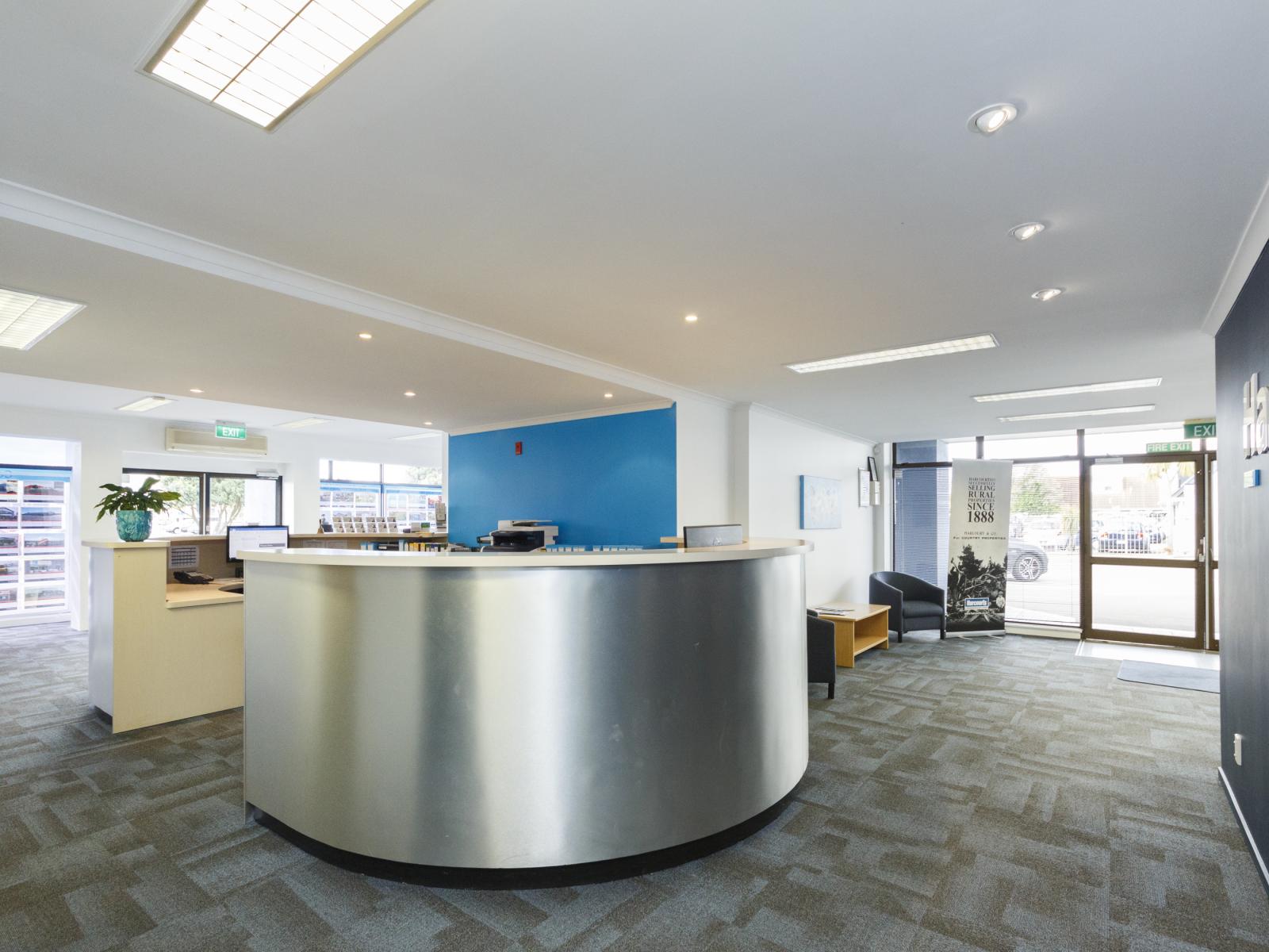 552 Main Street, Central