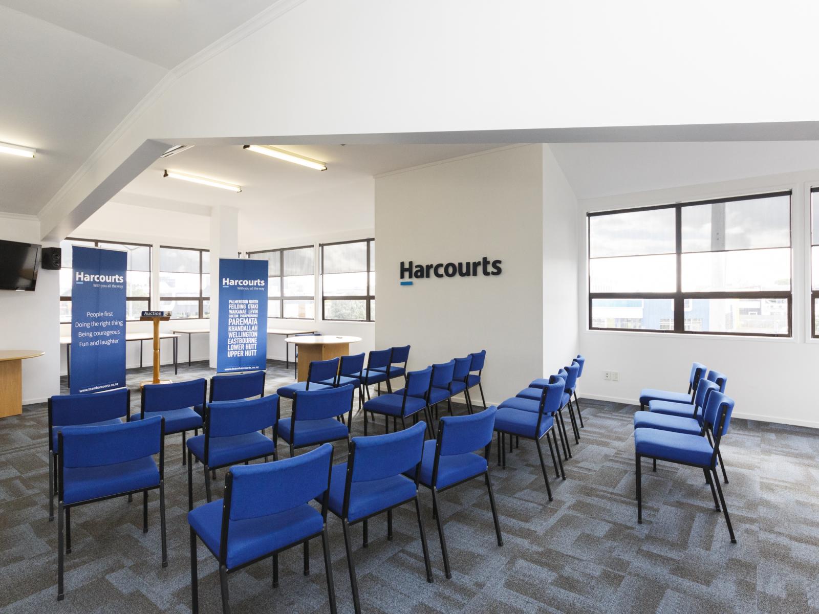 552 Main Street, Central