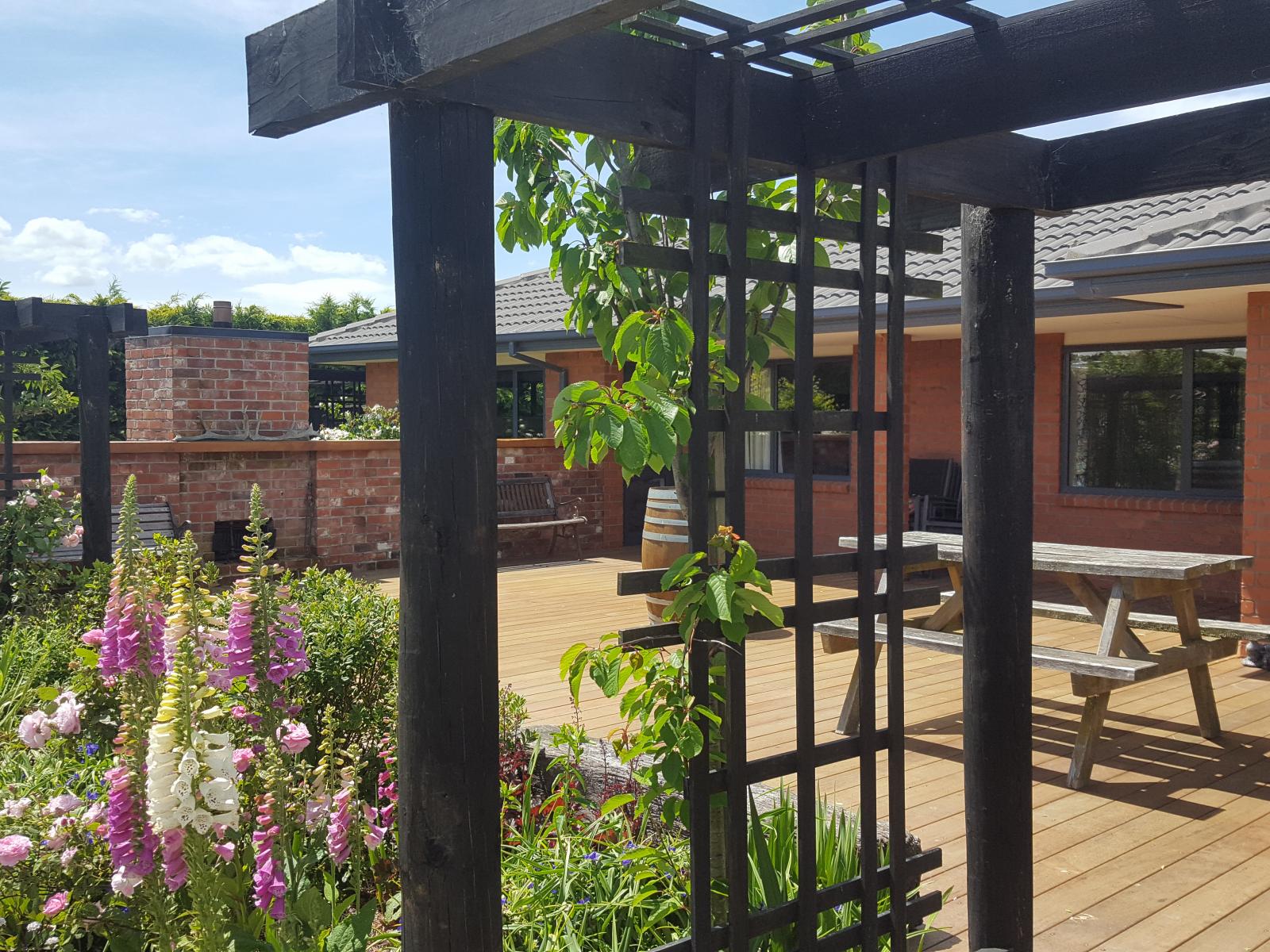 730 Two Chain Road, Swannanoa