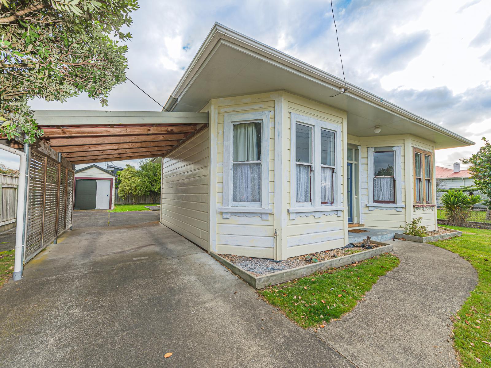 19 Moana Street, Whanganui East