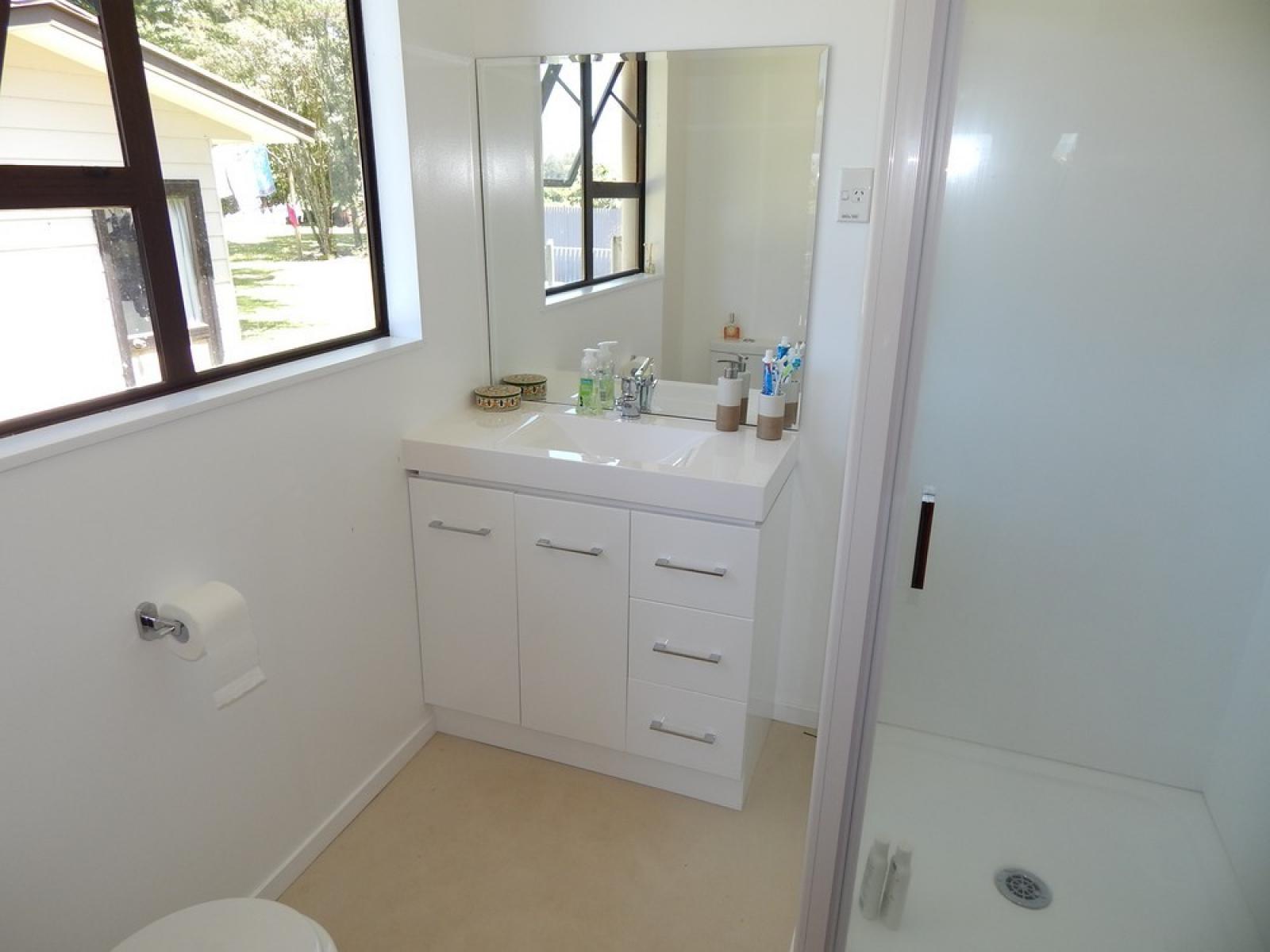 185 Queen Street, Westport