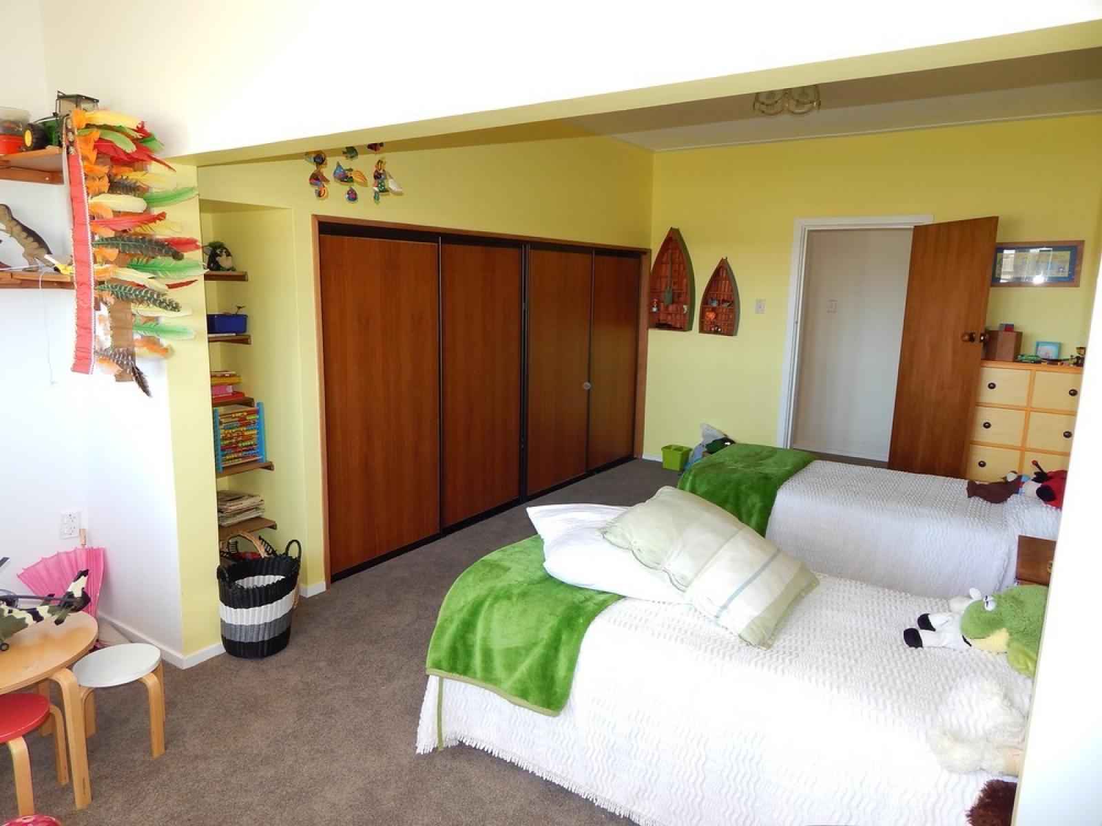 185 Queen Street, Westport