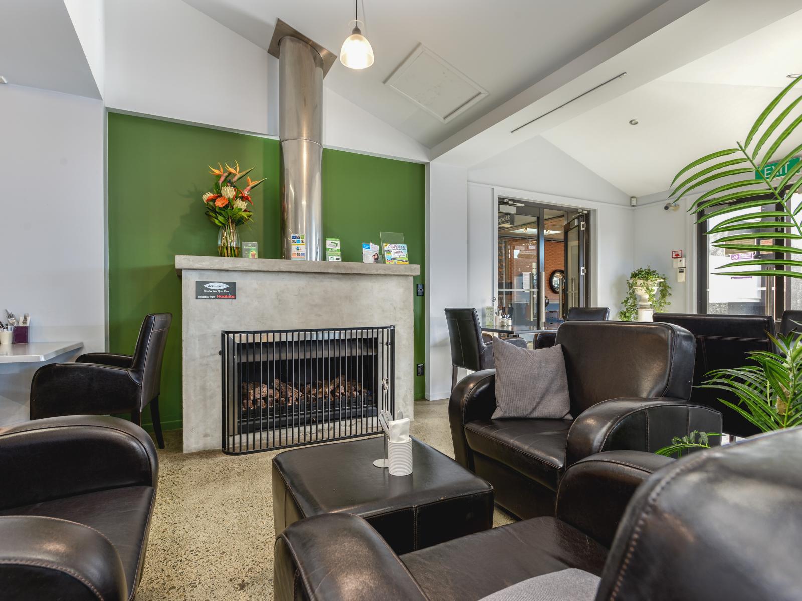 723 Main Street, Palmerston North