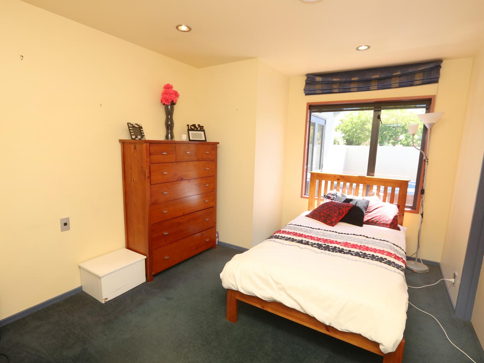 30 Catherwood Avenue, Allenton