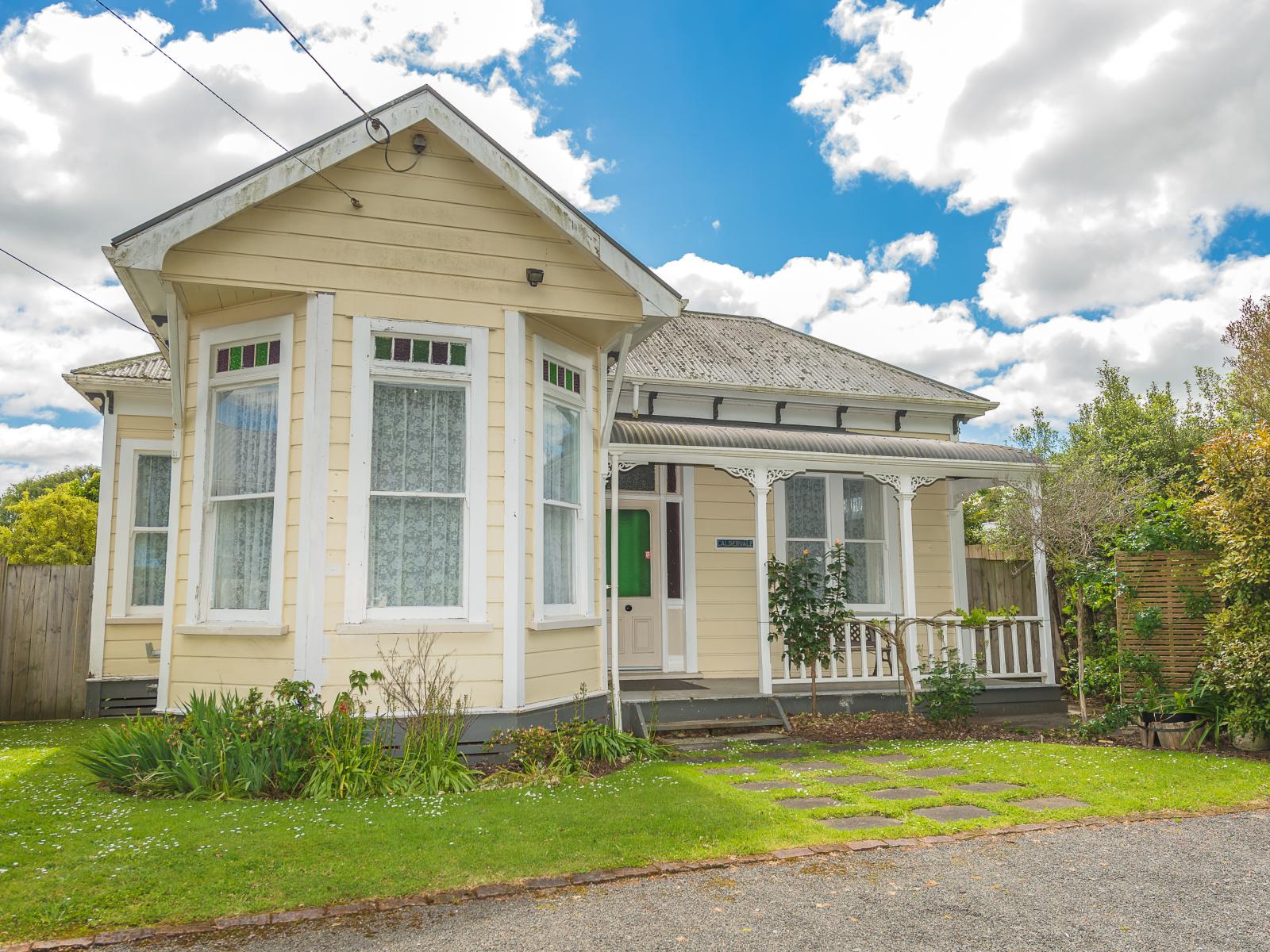 34 Halswell Street, Whanganui Central