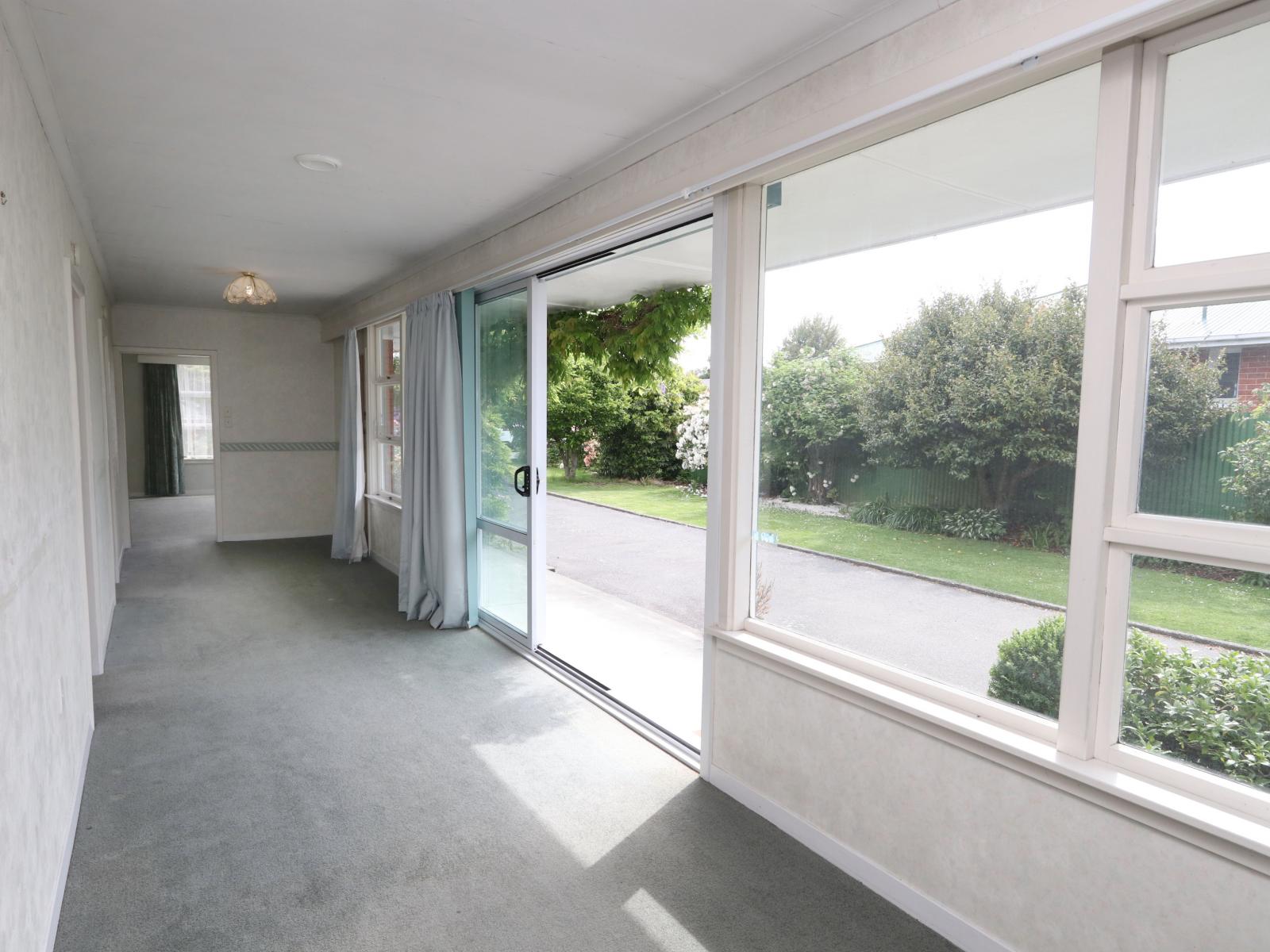 44 Reid Crescent, Allenton