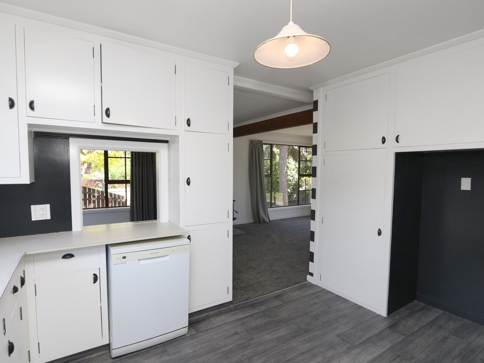 70 Creek Road, Allenton