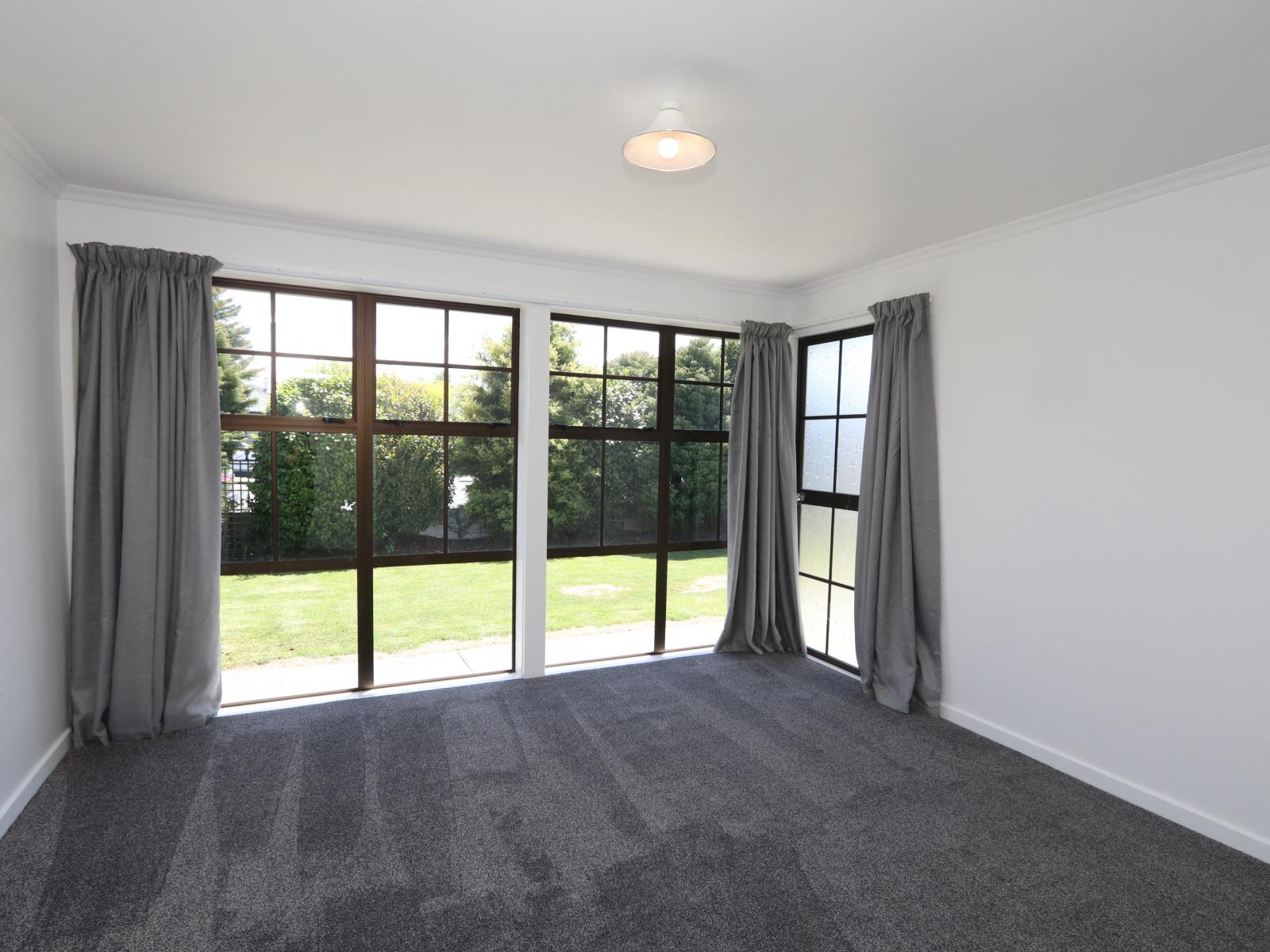 70 Creek Road, Allenton