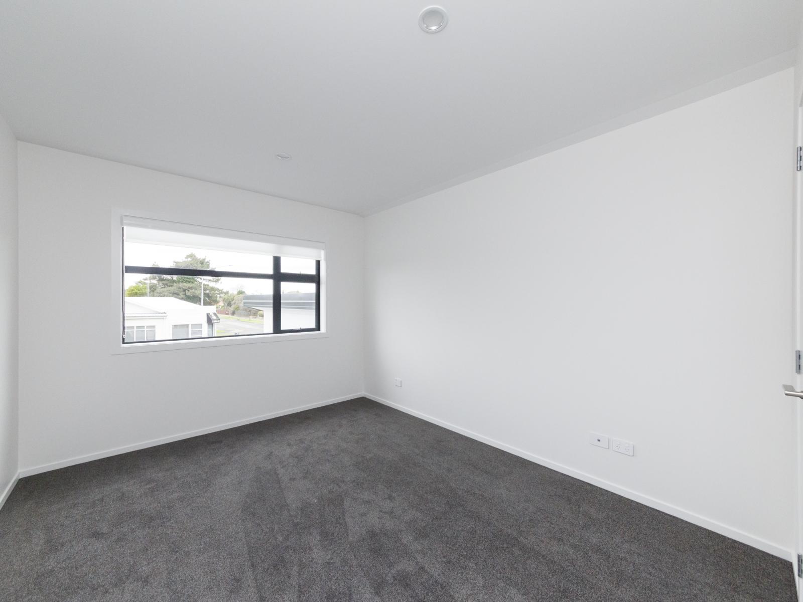 74/2 Roy Street, Central