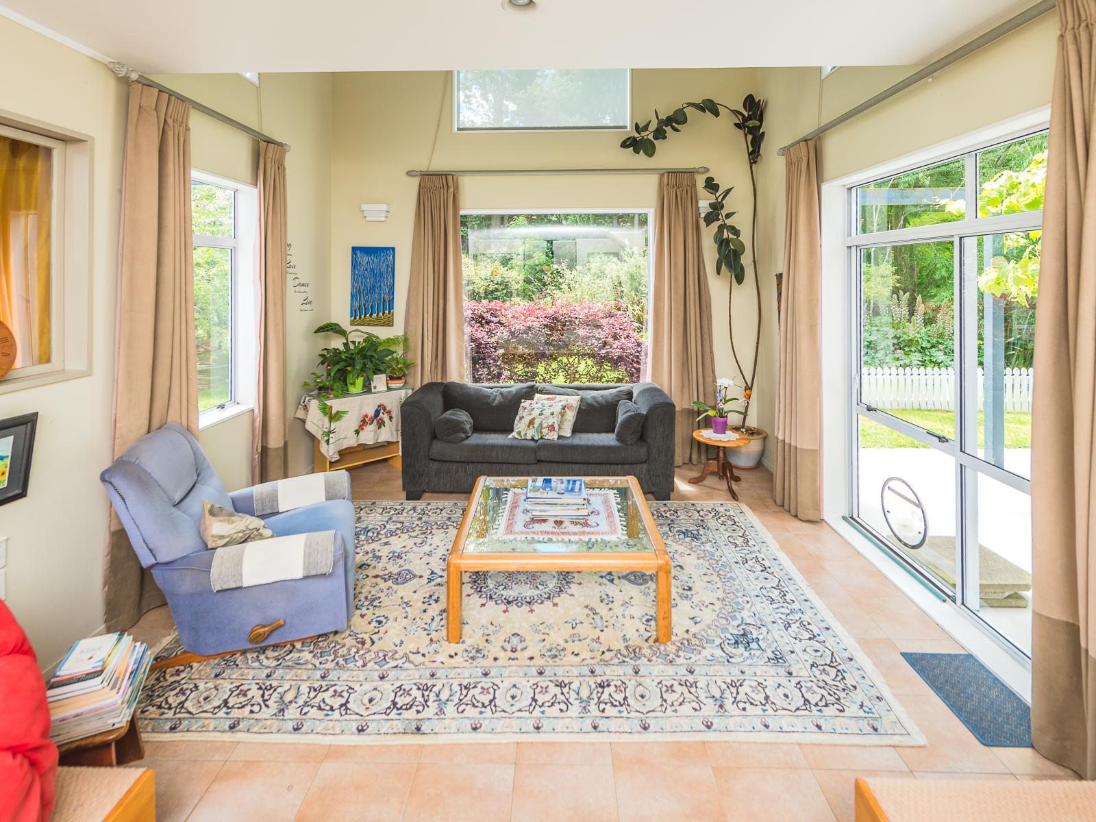 32 Montgomery Road, Westmere