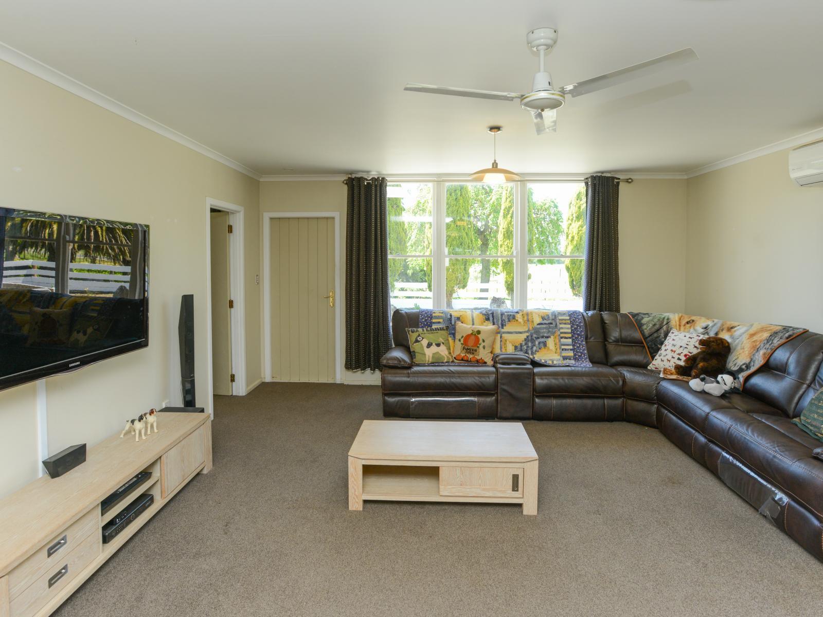 3435 State Highway 2, Takapau