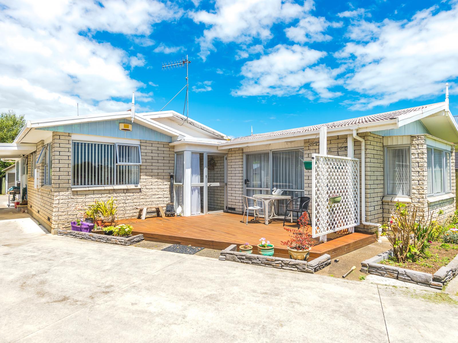 7 Durham Road, Springvale