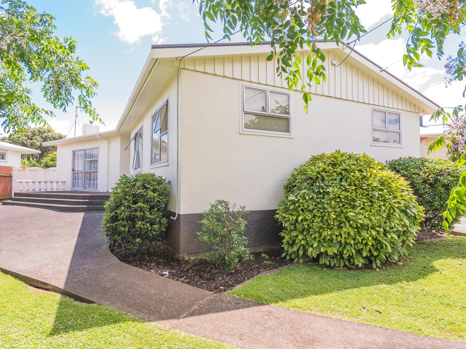 66 Somerset Road, Springvale