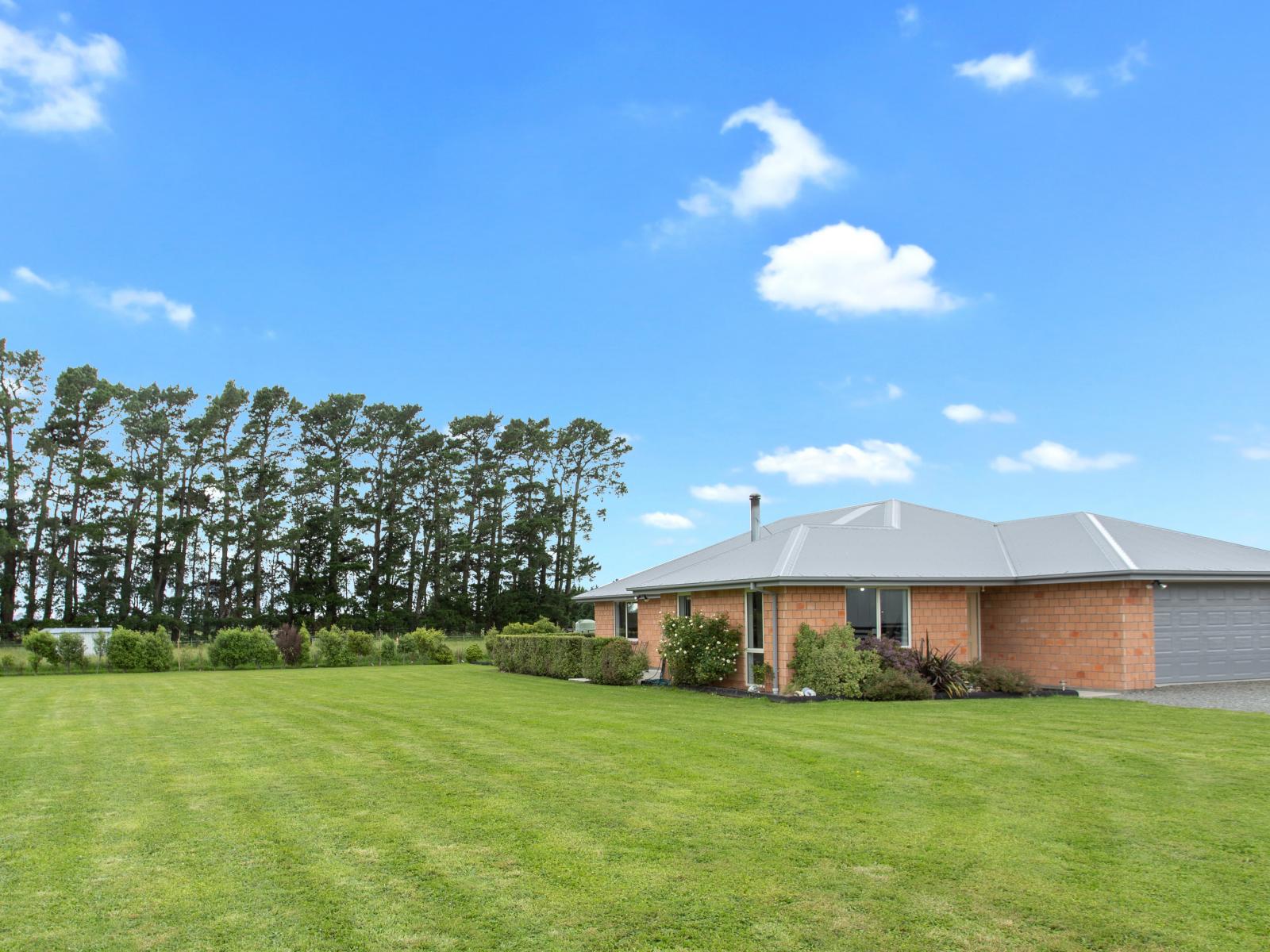 672 Depot Road, Oxford