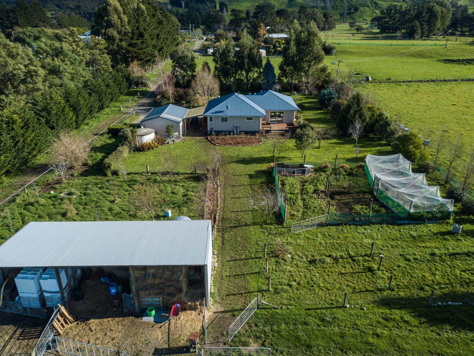 112 Parkers Road, West Taratahi