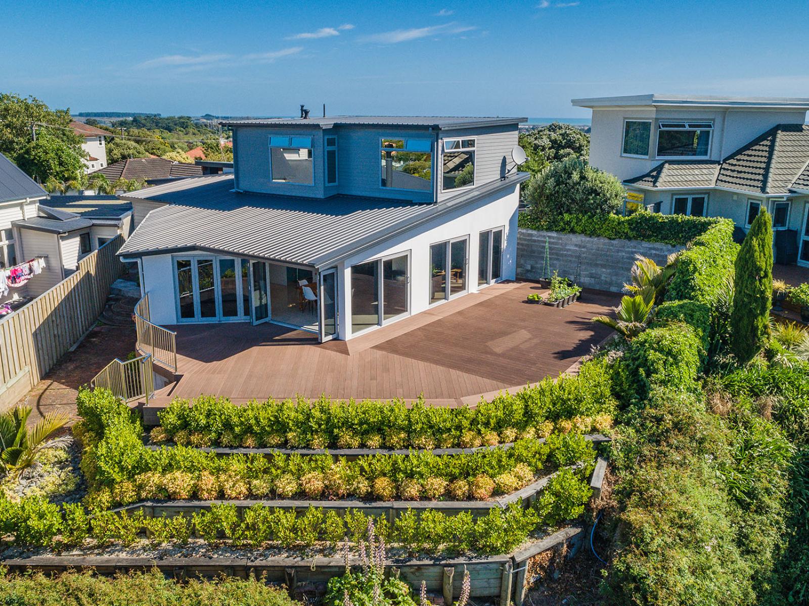 99 Great North Road, St Johns Hill