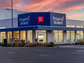 Simon Davenport and Jo Davenport