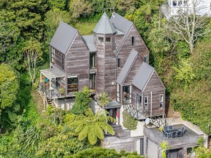 Property for sale 15 Waiapu Road