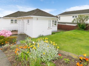 Property for sale 23 Nevay Road