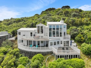 Property for sale 19 Captain Edward Daniell Drive