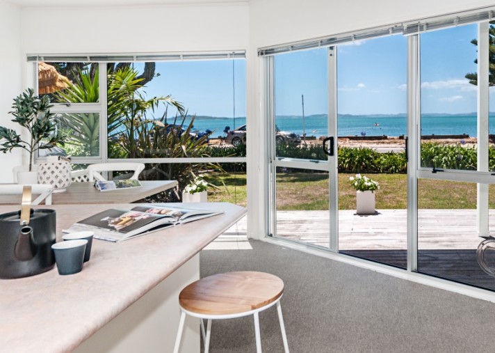 5a The Esplanade, Eastern Beach 