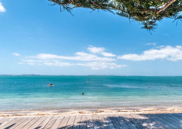 5a The Esplanade, Eastern Beach 